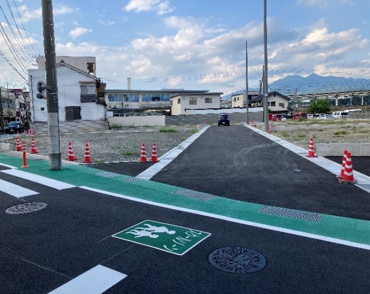 山梨県韮崎市中央町　建築条件付土地【全３区画】