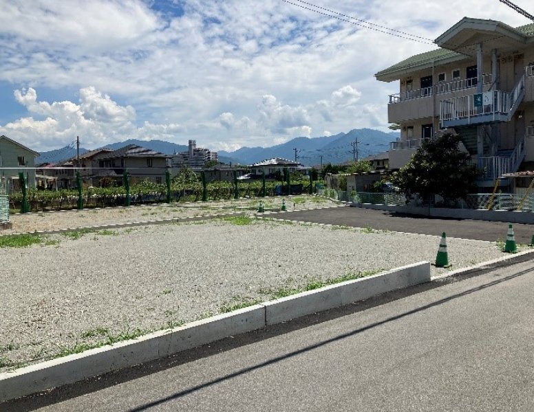 山梨県笛吹市春日居町　建築条件付土地【全３区画】
