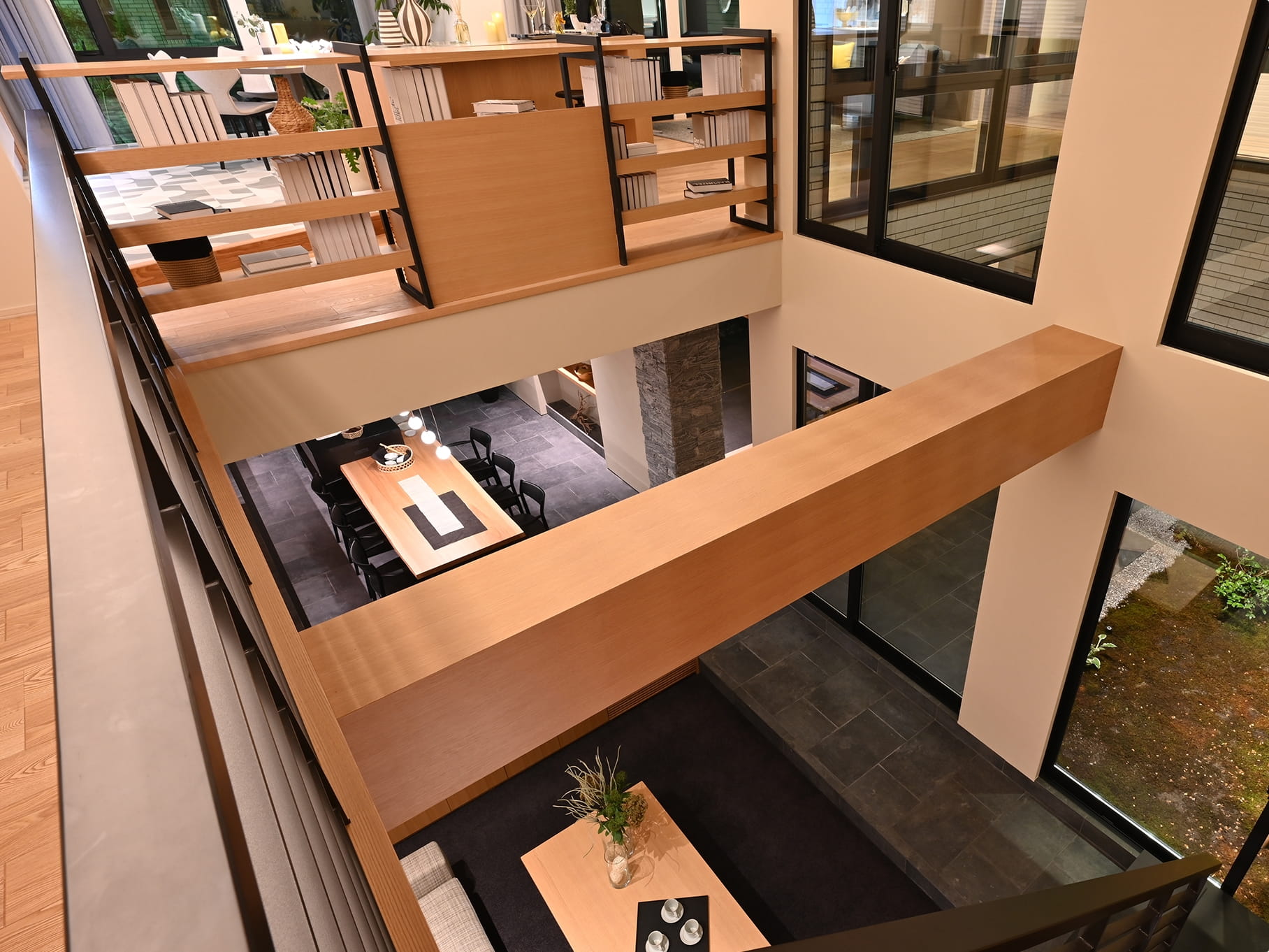 吹抜・勾配天井