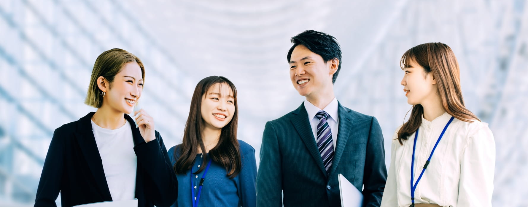 キャリア採用サイトへ