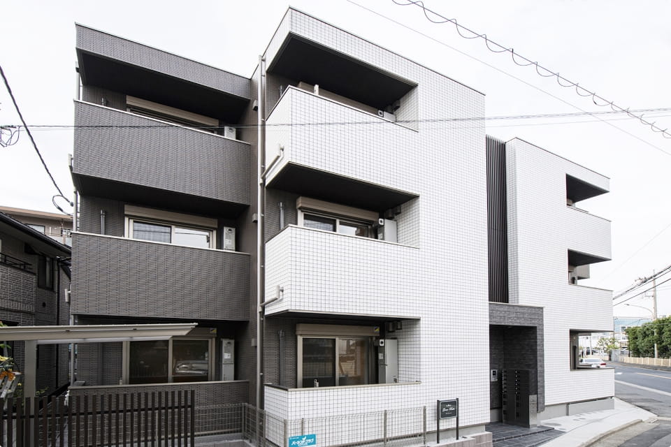 3階建て賃貸住宅