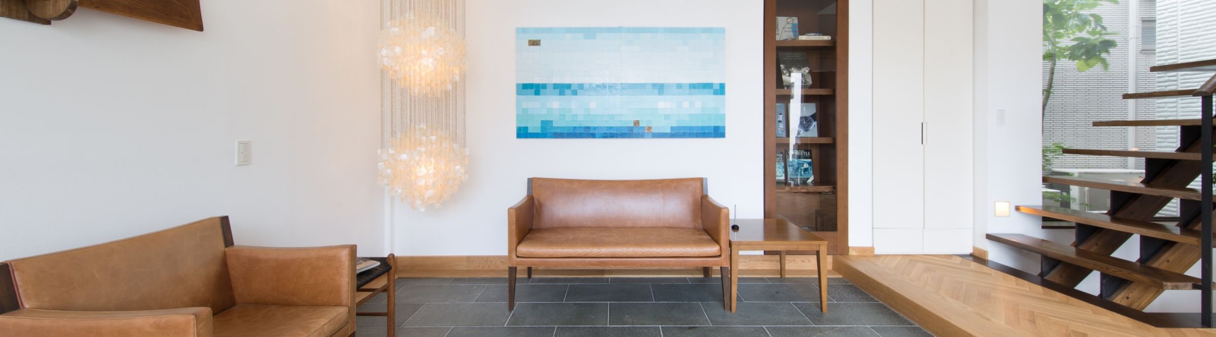 港北展示場 - 光あふれる海辺のリゾートのように遊び心あふれる空間