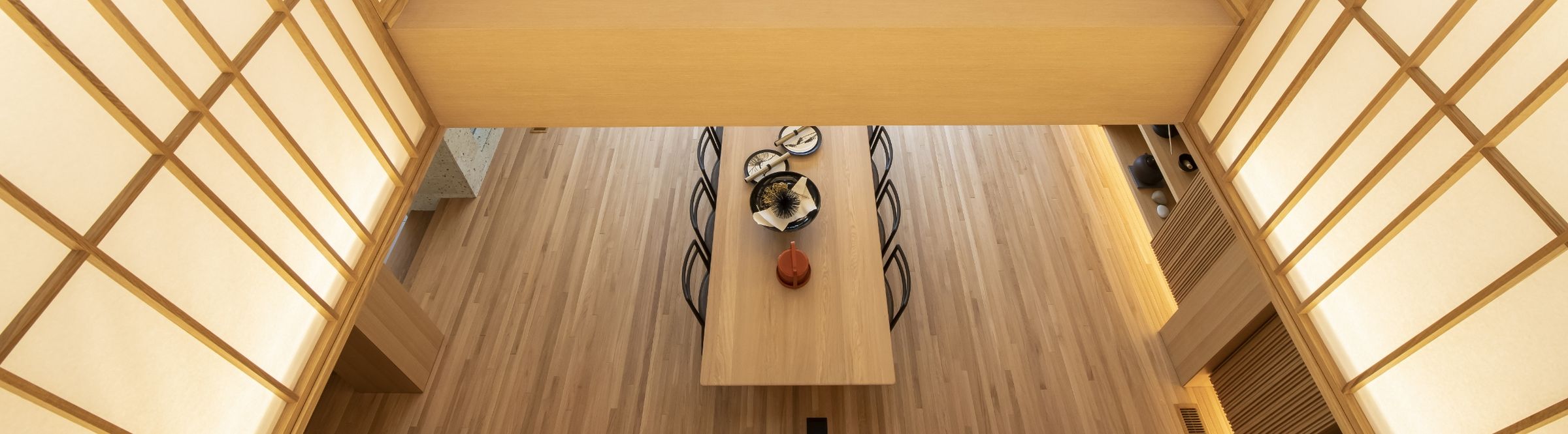 大宮第2展示場 - 木の温かみと和の素材が織りなす上質な空間