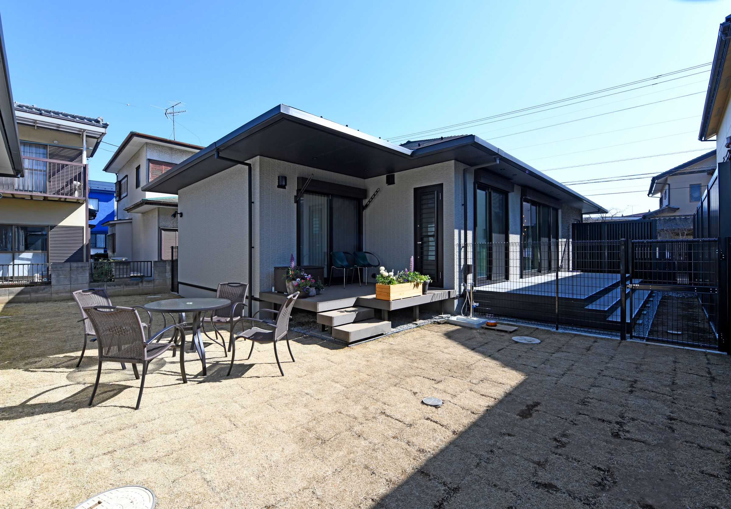 伸び伸びと健やかに暮らす、愛犬への想いを叶える家。