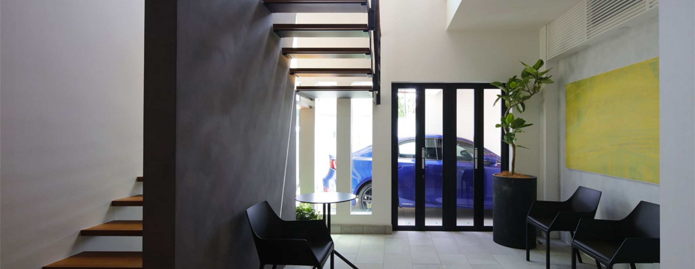 三鷹展示場 - 洗練されたアーバンライフを謳歌する<br class="sm:inline">都市邸宅の理想型