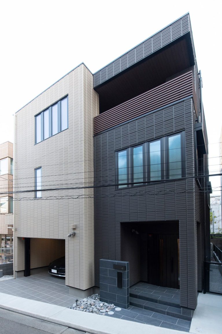 伝統的な和のエッセンスと現代美が融合する家